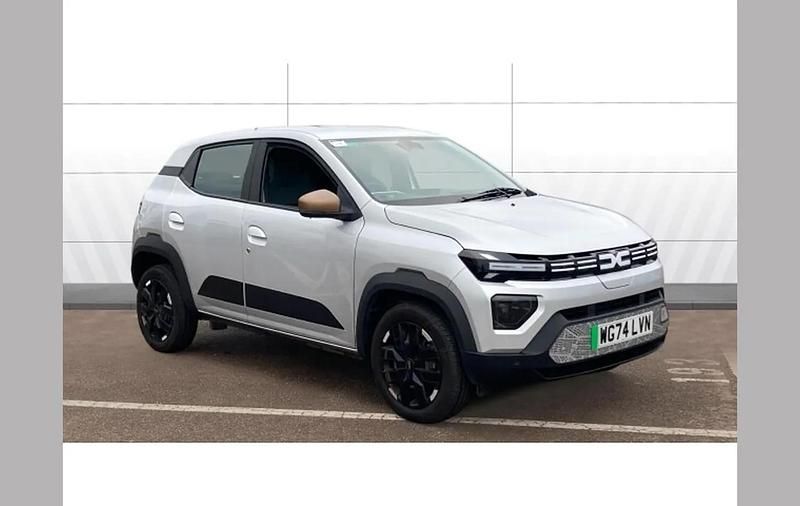 Grey Used 2024 Dacia Spring Extreme Hatchback | £10,898 (Fair price) - Image 1/4