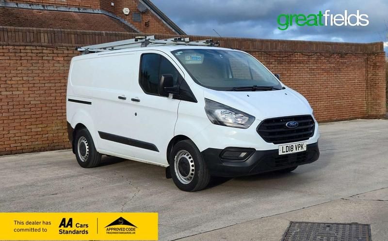 Used Ford Transit Custom 105 HP (77 kW) 2018 White Van