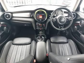 Used Mini Cooper S Comfort 192 HP (141 kW) 2019 Black Hatchback