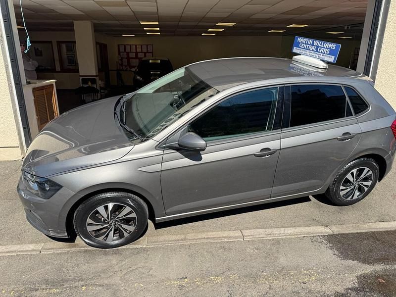 Usado VW Polo Match 95 HP (69 kW) 2021 Cinzento Citadino