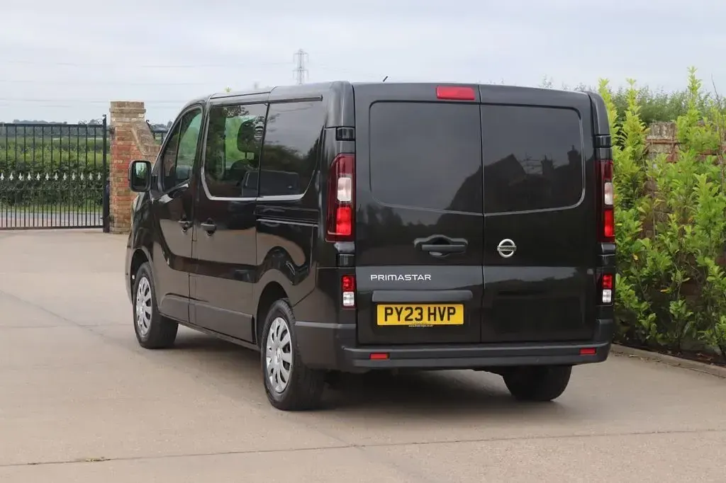 Used Nissan Primastar Acenta 2023 Black MPV