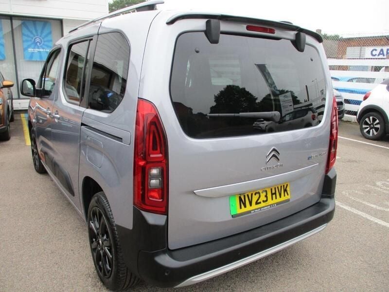 Grey Used 2023 Citroën e-Berlingo XTR MPV | £16,990 (Fair price) - Image 1/4