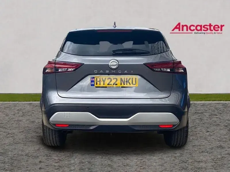 Used Nissan Qashqai N-Connecta 158 HP (116 kW) 2022 Grey SUV