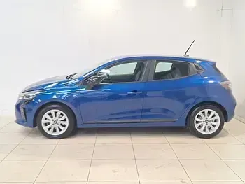 Used Renault Clio Evolution 143 HP (105 kW) 2025 Blue Hatchback
