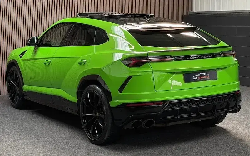 Used Lamborghini Urus 650 HP (478 kW) 2021 Green SUV
