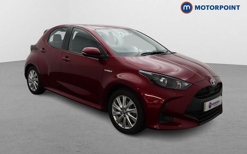 Used 2025 Toyota Yaris Hybrid Hatchback | £15,349 (Super price) - Image 1/4