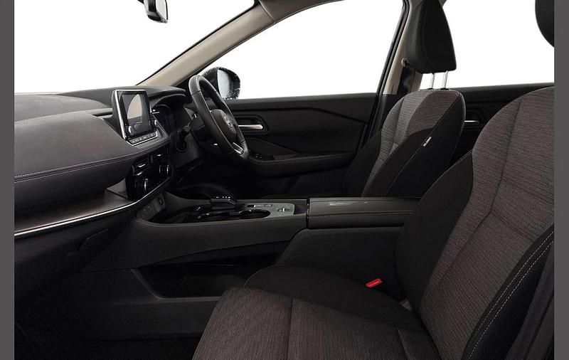 Used Nissan X-Trail Acenta Premium 200 HP (147 kW) 2024 Black SUV