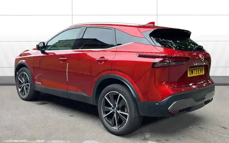 Used Nissan Qashqai Tekna 190 HP (139 kW) 2023 Brown SUV