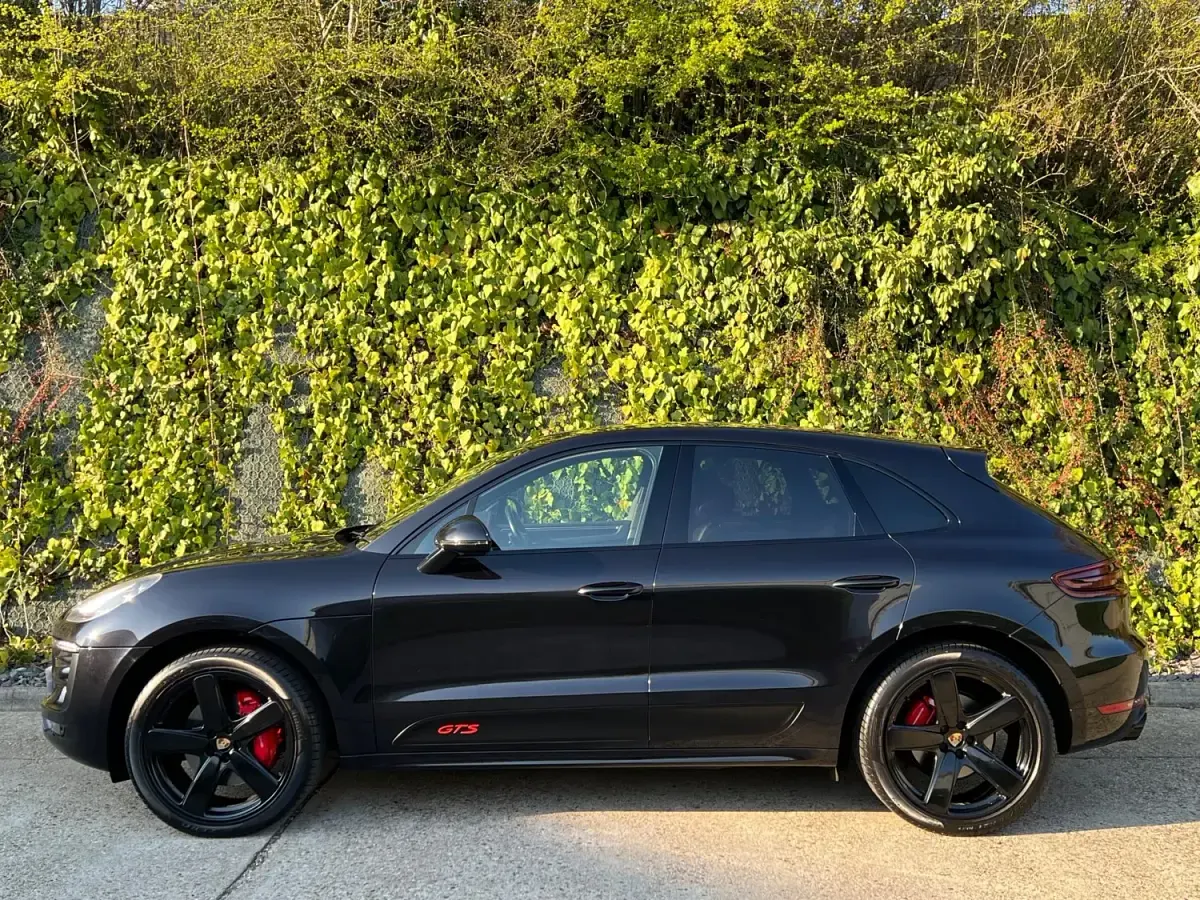 Usado Porsche Macan 360 HP (264 kW) 2016 Preto SUV