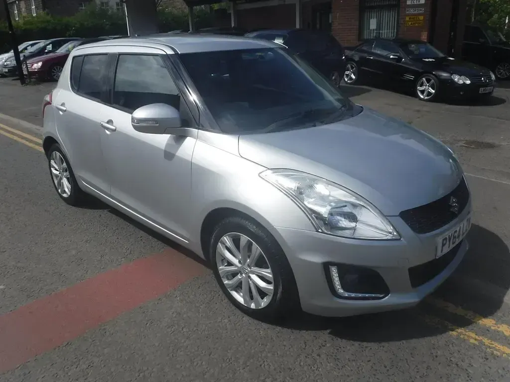 Used Suzuki Swift SZ4 2015 Silver Hatchback