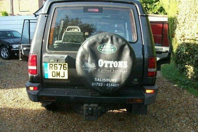 Used Land Rover Discovery 2 300 HP (220 kW) 1998 SUV