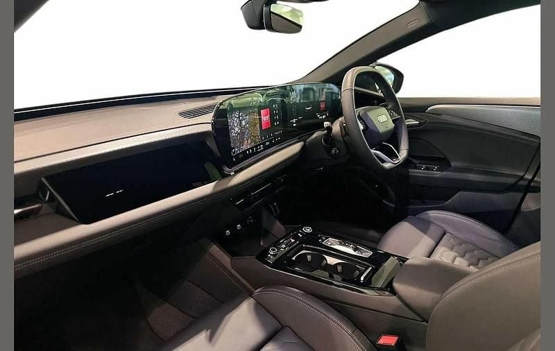 New Audi A6 e-tron S-Line 210 kW (286 HP) 2026 Blue Hatchback