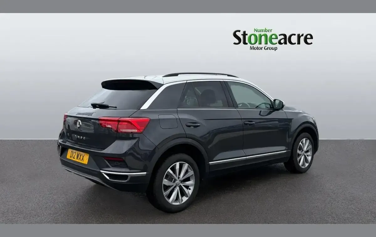 Used VW T-Roc Design 150 HP (110 kW) 2019 Grey SUV