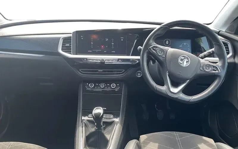 Used Vauxhall Grandland X Ultimate 131 HP (96 kW) 2023 Blue SUV