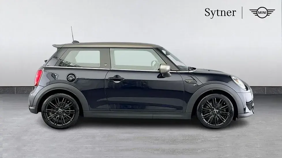 Used Mini Cooper S Exclusive 176 HP (129 kW) 2022 Black Hatchback