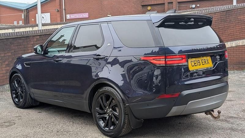 Used Land Rover Discovery 5 HSE 2019 Blue SUV
