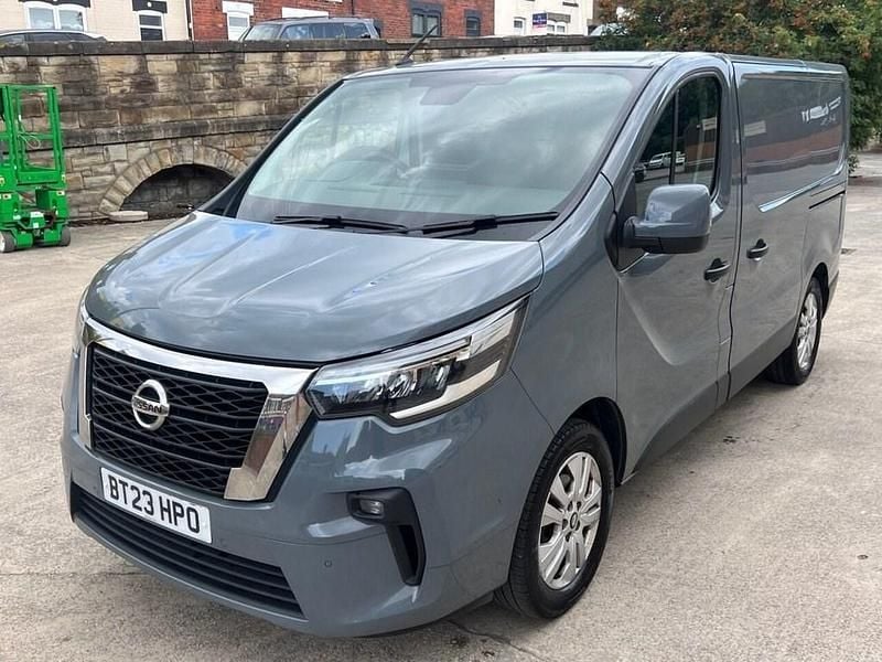 Used Nissan Primastar Tekna 110 HP (80 kW) 2023 Grey MPV