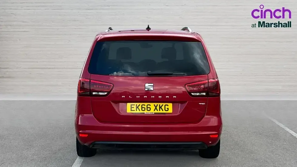 Used Seat Alhambra SE 184 HP (135 kW) 2016 Red MPV