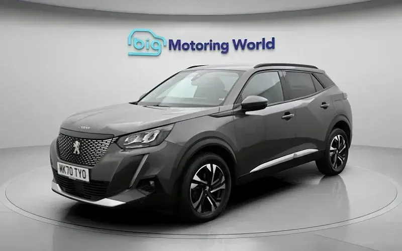 Used Peugeot 2008 Allure Premium 131 HP (96 kW) 2022 SUV