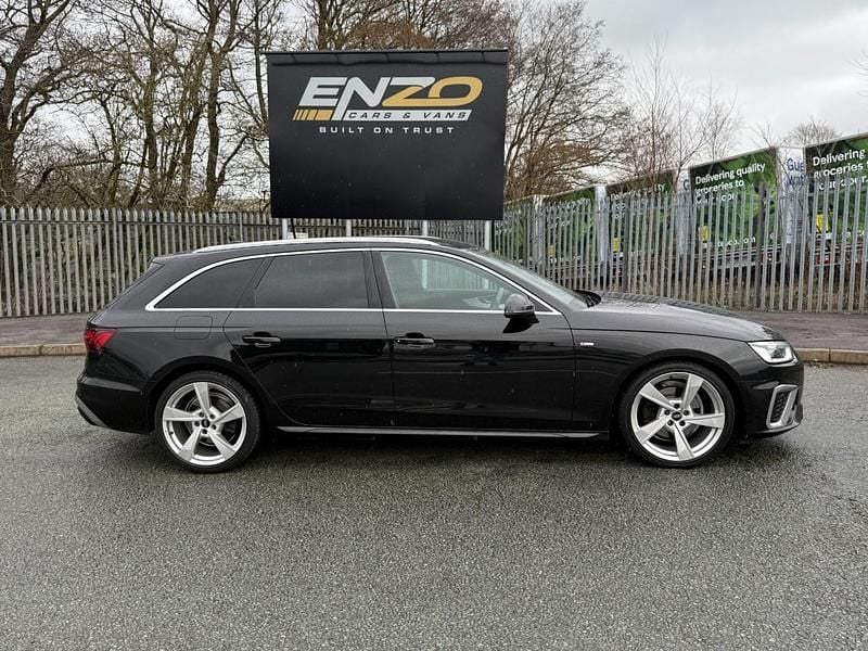 Begagnad Audi A4 S-Line 163 HK (119 kW) 2021 Svart Kombi
