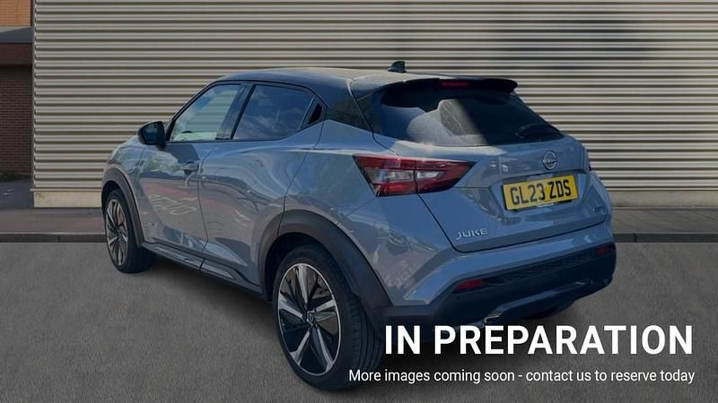 Usado Nissan Juke Tekna+ 143 CV (105 kW) 2023 Gris SUV