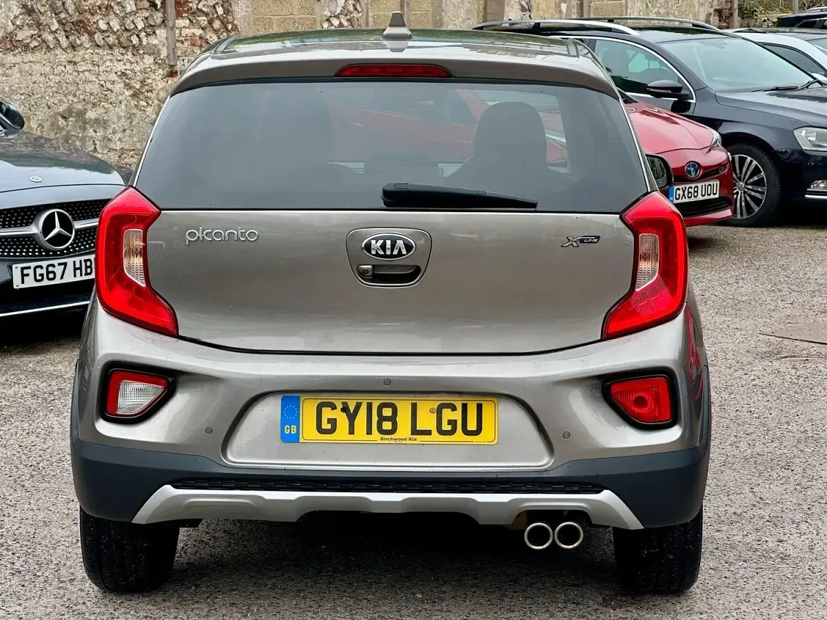 Used Kia Picanto X-Line 83 HP (61 kW) 2018 Silver Hatchback