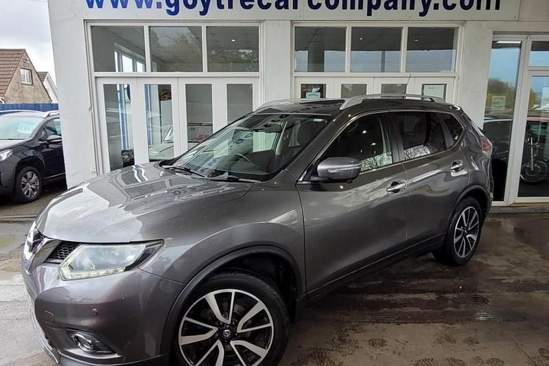 Grey Used 2017 Nissan X-Trail N-Vision SUV | £8,995 (Good price) - Image 1/1