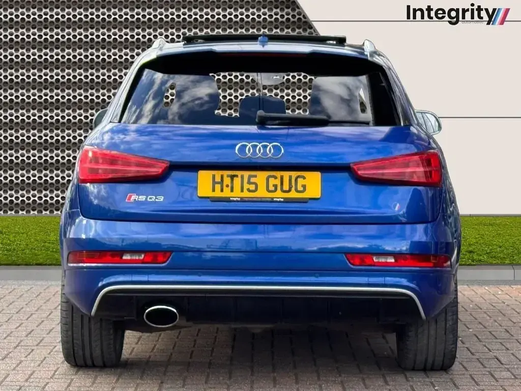 Begagnad Audi RS Q3 Advanced 340 HK (250 kW) 2015 Blå SUV