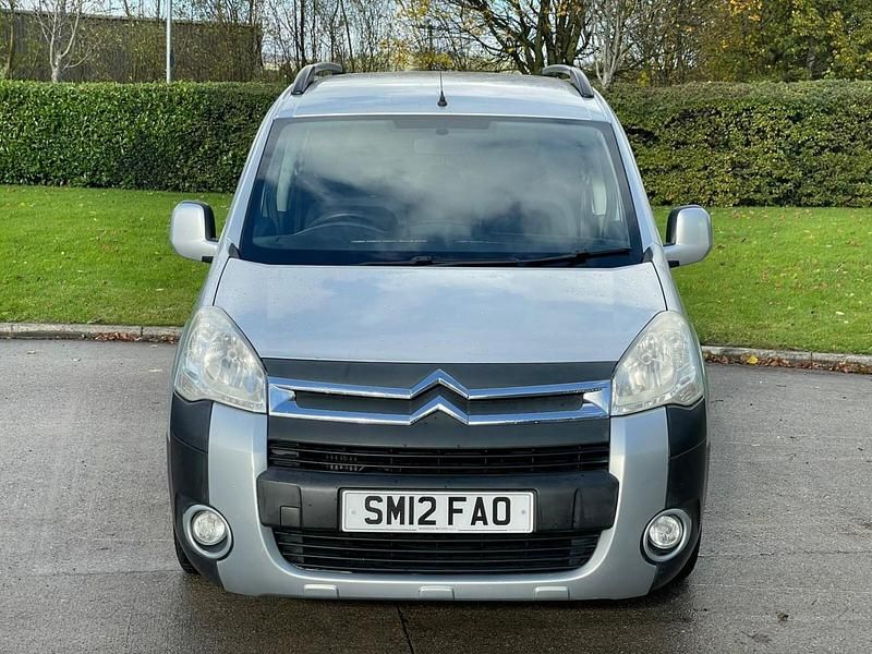 Used Citroën Berlingo XTR 90 HP (66 kW) 2012 Silver MPV
