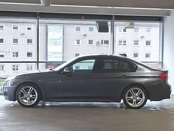 Begagnad BMW 330e M Sport 252 HK (185 kW) 2016 Grå Sedan