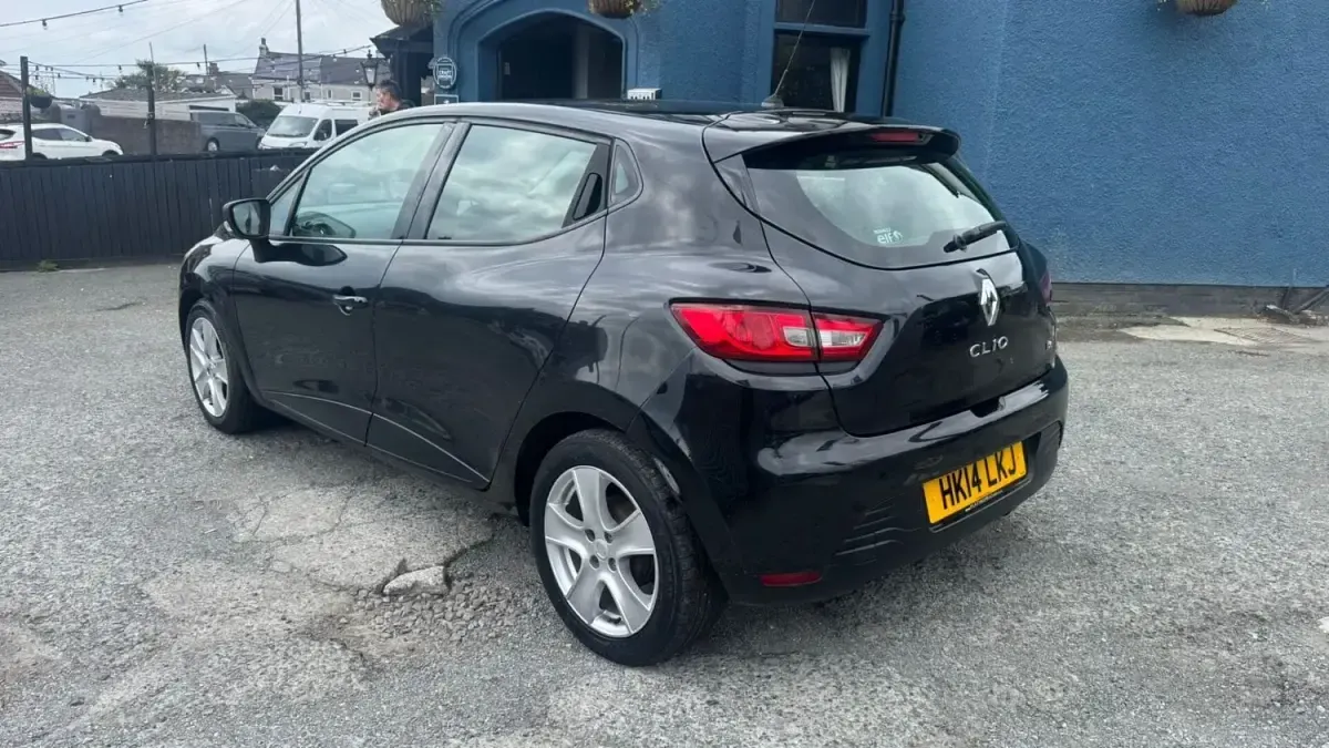 Usado Renault Clio IV Expression+ 90 HP (66 kW) 2014 Preto Citadino