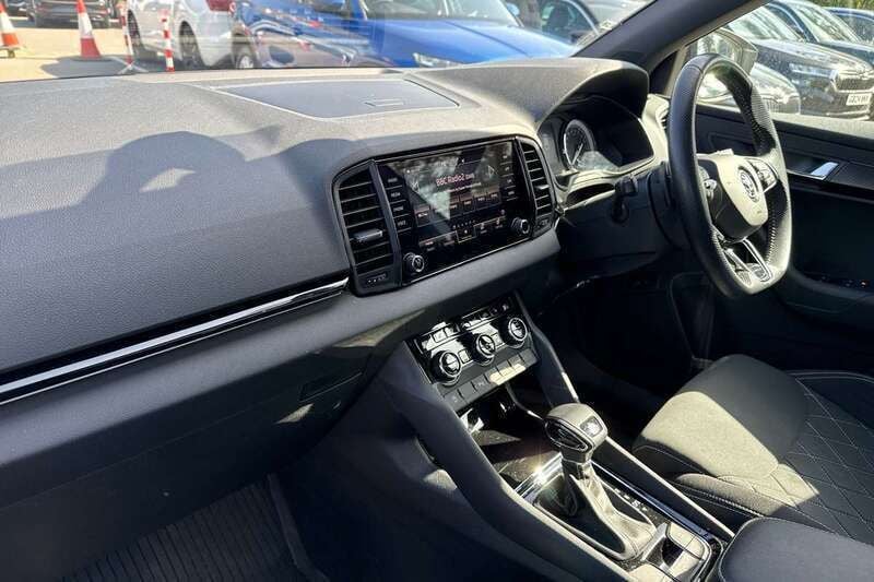 Image 2/4
