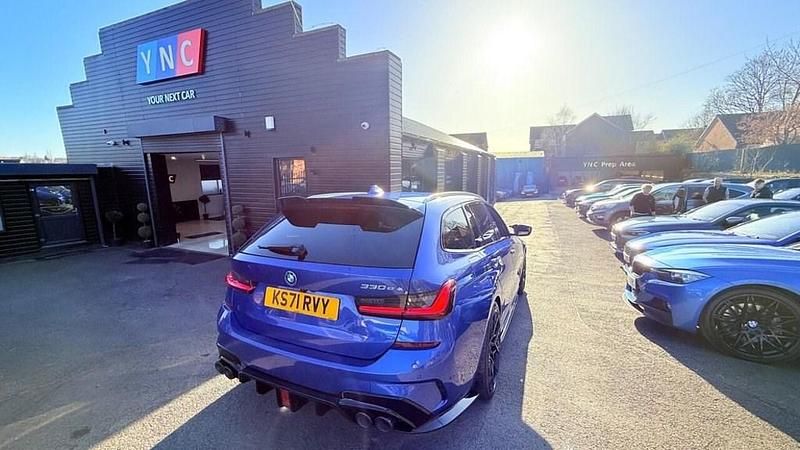 Used BMW 330e M Sport 288 HP (211 kW) 2022 Blue Estate