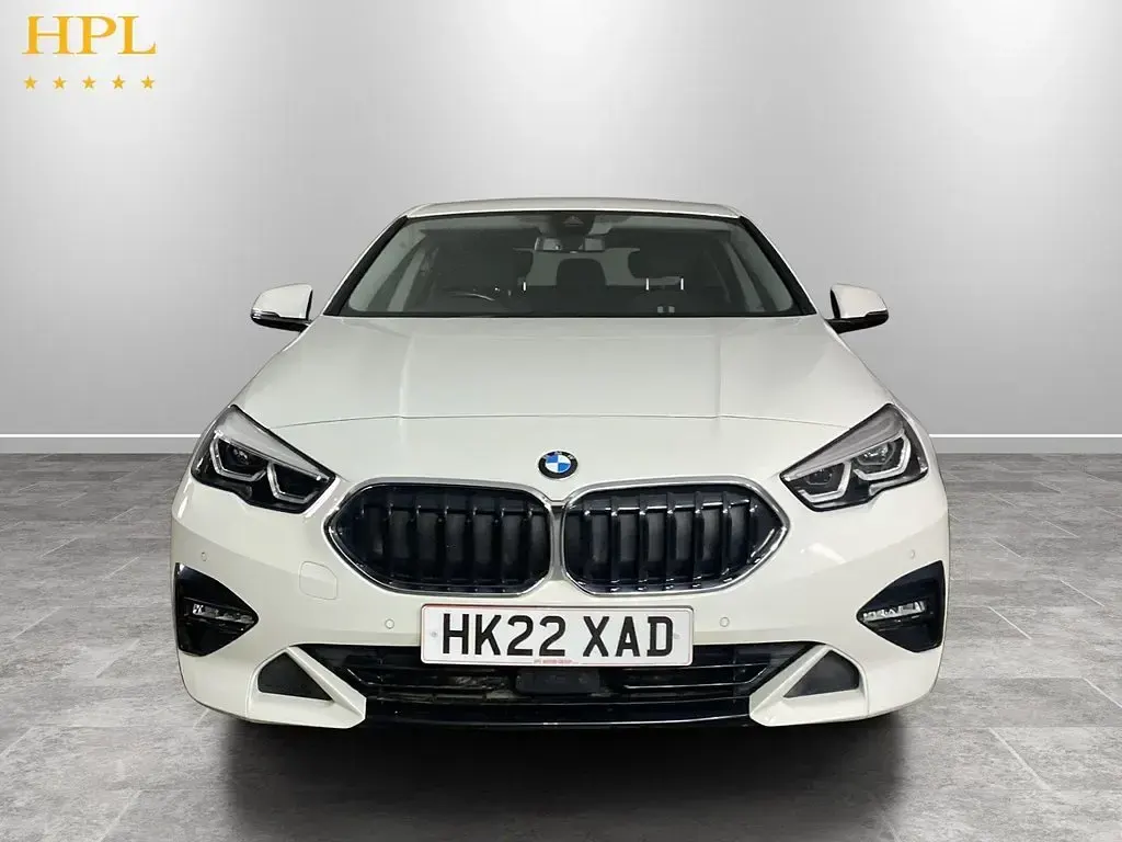Used BMW 218 Sport Line 136 HP (100 kW) 2022 White Coupe