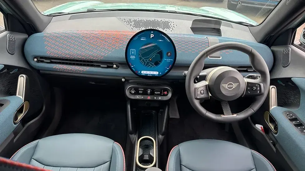 New Mini Aceman 133 kW (181 HP) 2026 Green SUV