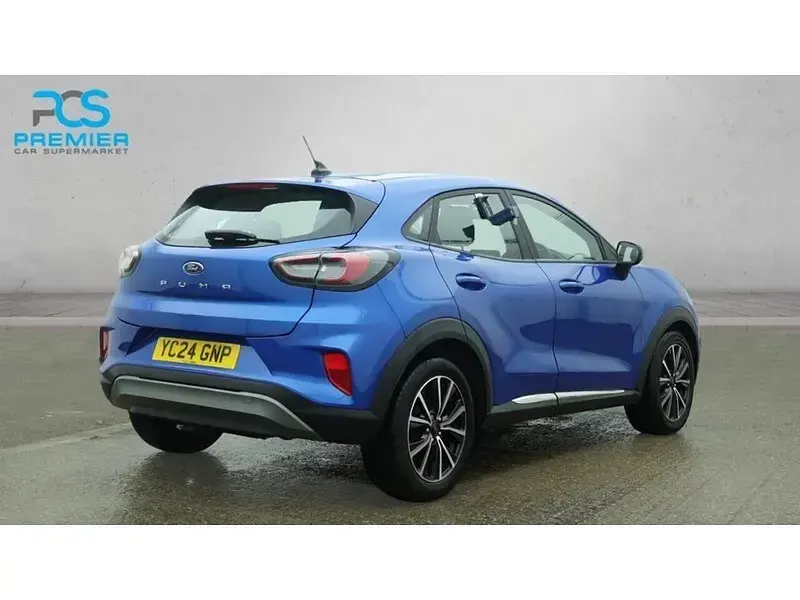 Begagnad Ford Puma Titanium 125 HK (91 kW) 2024 Blå SUV
