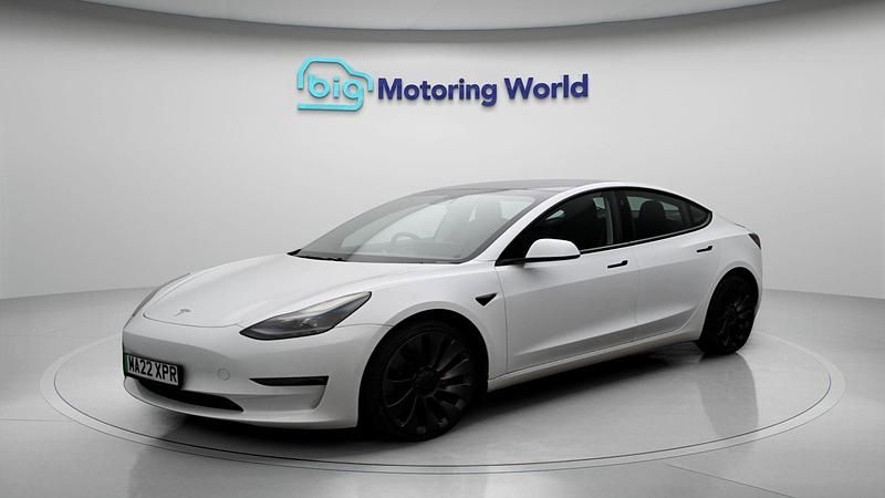 Used Tesla Model 3 Performance 461 kW (627 HP) 2022 White Sedan