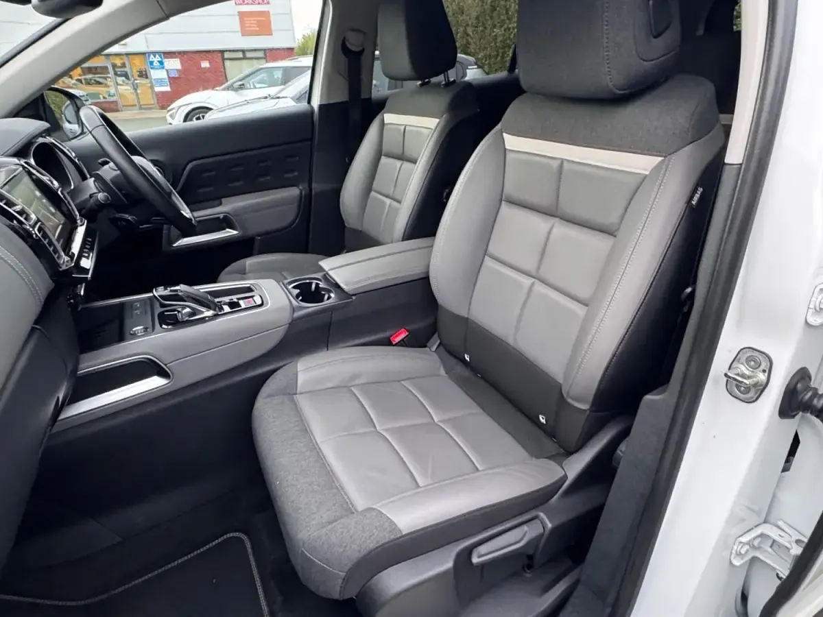 Używany Citroën C5 Flair 2020 Biały Hatchback