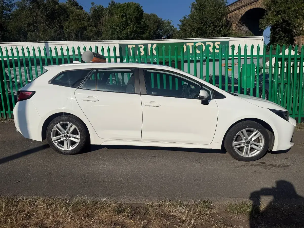 Used Toyota Corolla 2022 White Estate