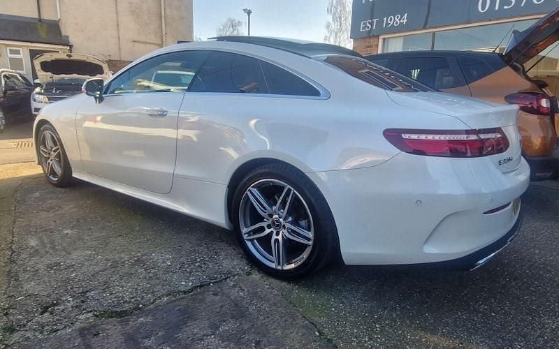 Used Mercedes E220 AMG Line Premium 194 HP (142 kW) 2020 Coupe