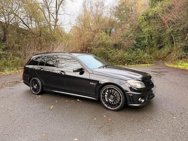 Black Used 2009 Mercedes C63 AMG Estate | £13,990 (Fair price) - Image 1/4