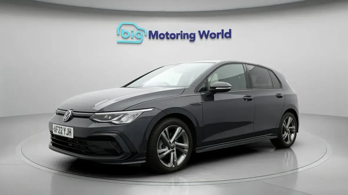 Used VW Golf VIII R-line 130 HP (95 kW) 2022 Grey Hatchback