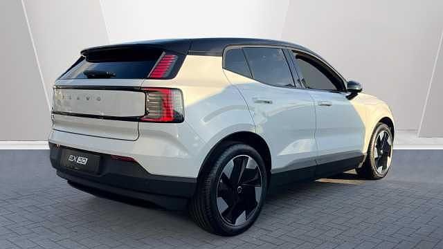 Used Volvo EX30 Performance 314 kW (428 HP) 2025 White SUV
