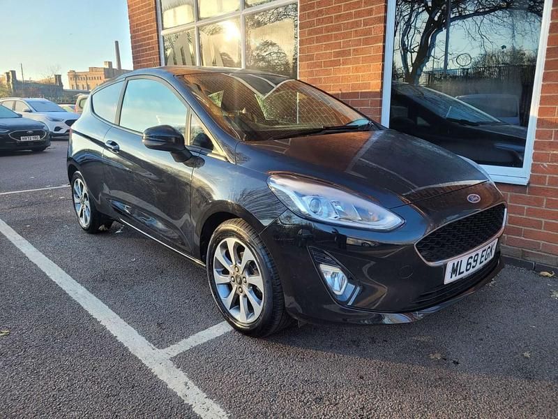 Used Ford Fiesta Trend 85 HP (62 kW) 2019 Black Hatchback