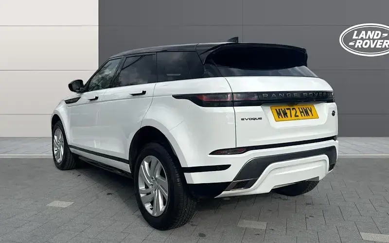 Used Land Rover Range Rover evoque R-Dynamic 207 HP (152 kW) 2022 White SUV