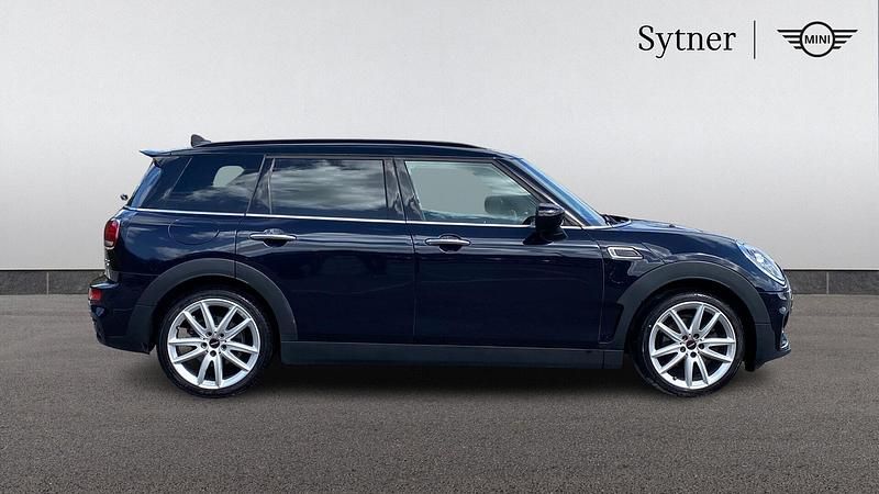 Used Mini Cooper Clubman Sport 134 HP (98 kW) 2019 Black Estate