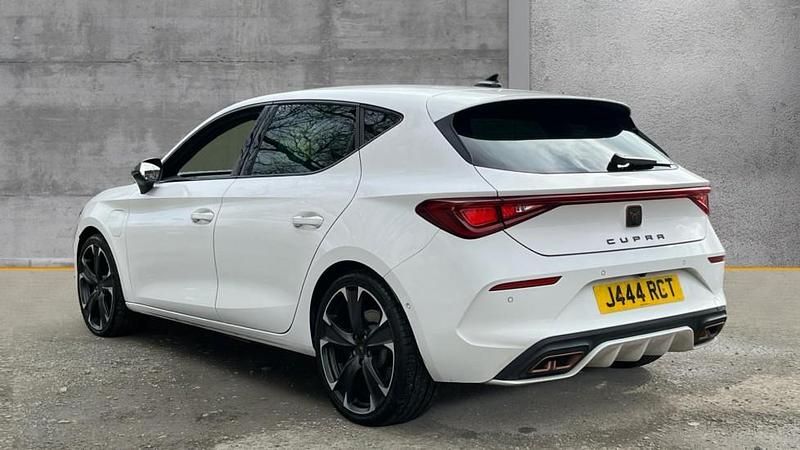 Used Cupra Leon VZ2 245 HP (180 kW) 2024 White