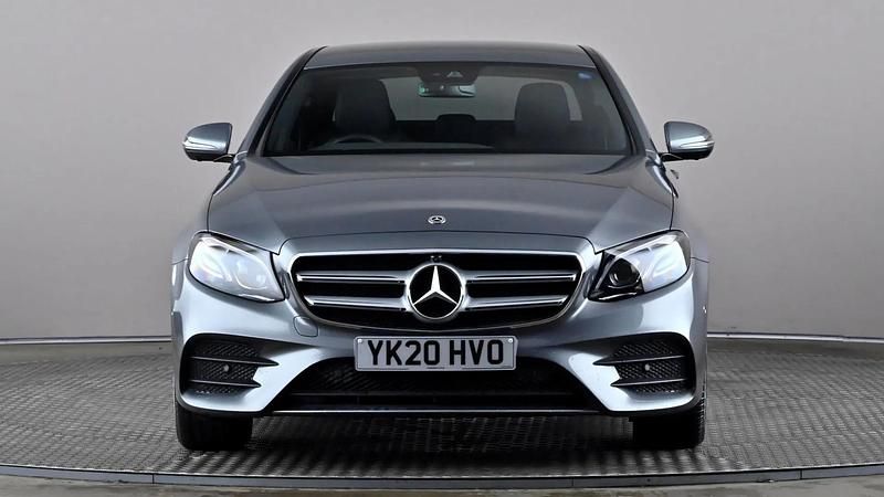 Used Mercedes E300 AMG Line Premium 316 HP (232 kW) 2020 Grey Sedan