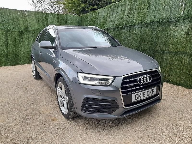 Begagnad Audi Q3 S-line plus 184 HK (135 kW) 2016 Grå SUV