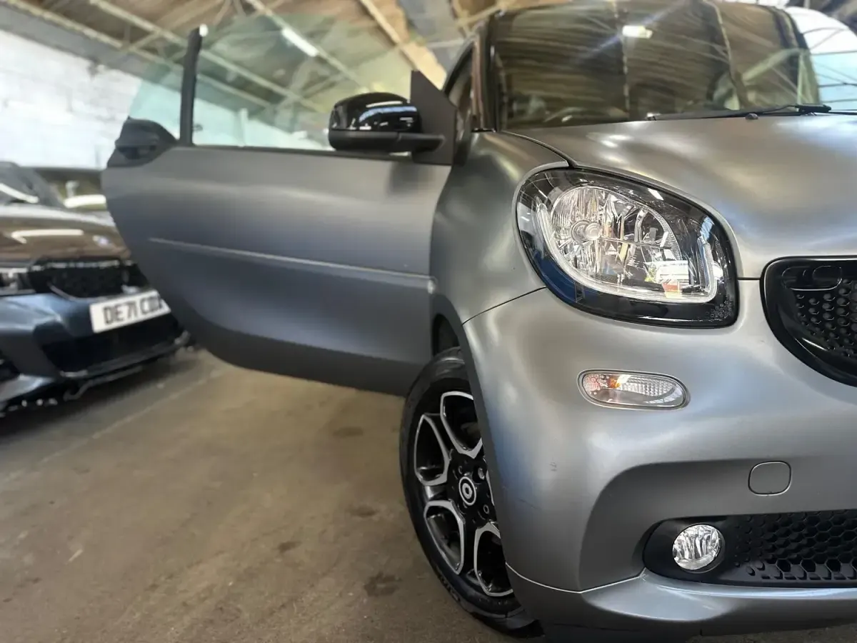 Used Smart ForTwo Coupé Prime 60 kW (82 HP) 2017 Black Coupe